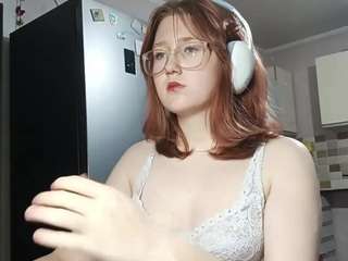 EloraKiss