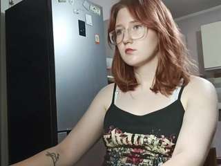 EloraKiss live cam preview
