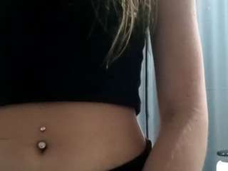 HarrietteCestari live cam preview