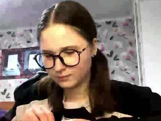 KatharinePinsky live cam preview