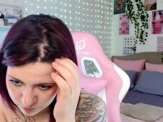 Lily-Clay