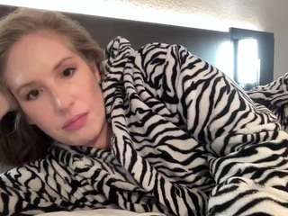 luckycharm888 live cam preview