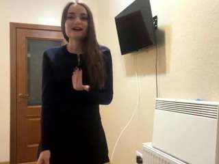 Nicole live cam preview