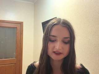 Nicole live cam preview