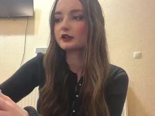 Nicole live cam preview