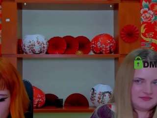 ariana-foxy1 live cam preview
