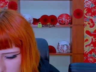 ariana-foxy1