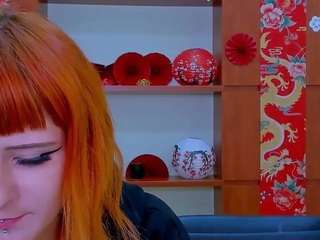ariana-foxy1