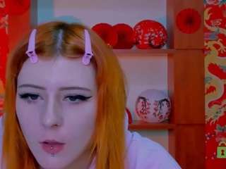 ariana-foxy1