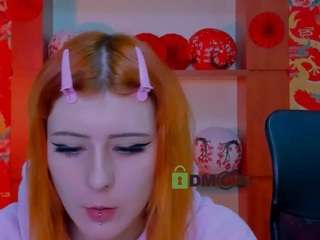 ariana-foxy1