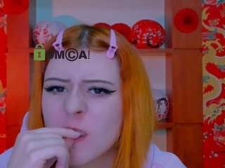 ariana-foxy1