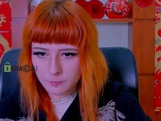 ariana-foxy1