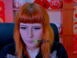 ariana-foxy1