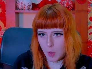 ariana-foxy1