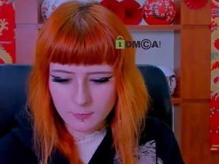 ariana-foxy1