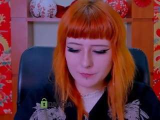 ariana-foxy1