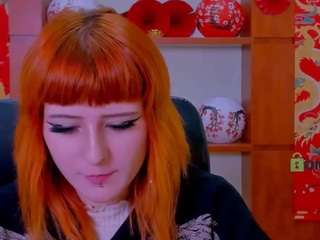 ariana-foxy1