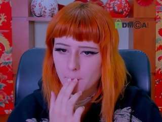 ariana-foxy1