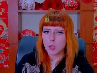 ariana-foxy1