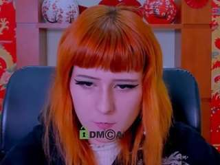 ariana-foxy1 live cam preview