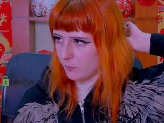ariana-foxy1