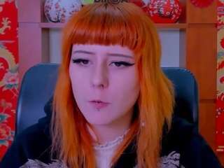 ariana-foxy1