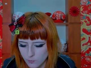 ariana-foxy1