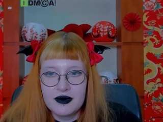 ariana-foxy1