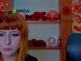 ariana-foxy1