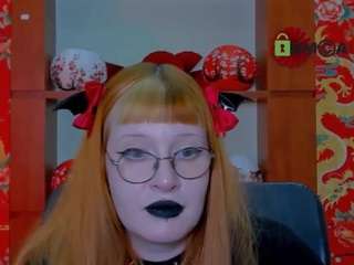 ariana-foxy1
