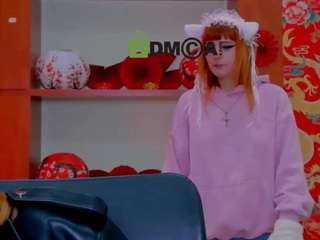 ariana-foxy1