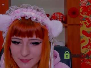 ariana-foxy1
