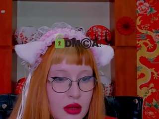 ariana-foxy1