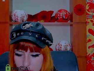 ariana-foxy1