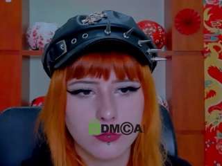 ariana-foxy1