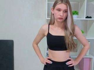 JackiZurowski
