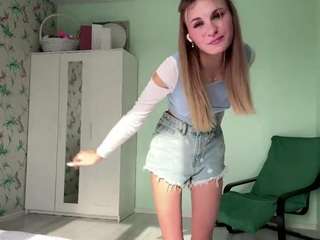 Alice live cam preview