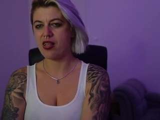 MilFjessy18 live cam preview