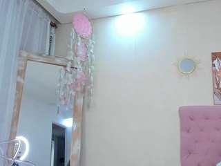 kamilacosta live cam preview