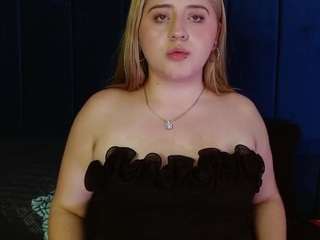julieta-wish live cam preview