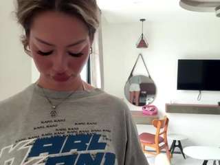 IlaDai live cam preview