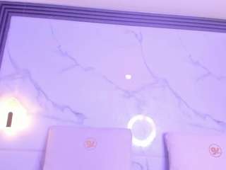 Indya-Brown live cam preview