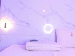 Indya-Brown live cam preview