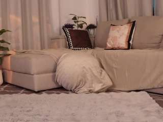 LilluCooper1 live cam preview
