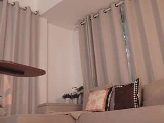 LilluCooper1 live cam preview