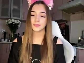 GloryLiehr live cam preview