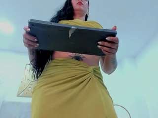 SeleneLujann live cam preview