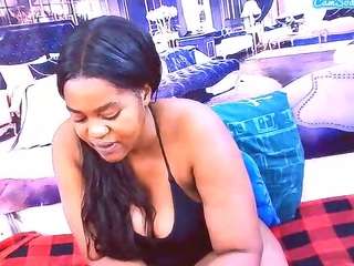 EbonyBlueDiamond live cam preview
