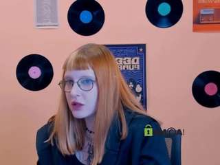 olivia-fiery live cam preview