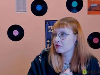 olivia-fiery live cam preview